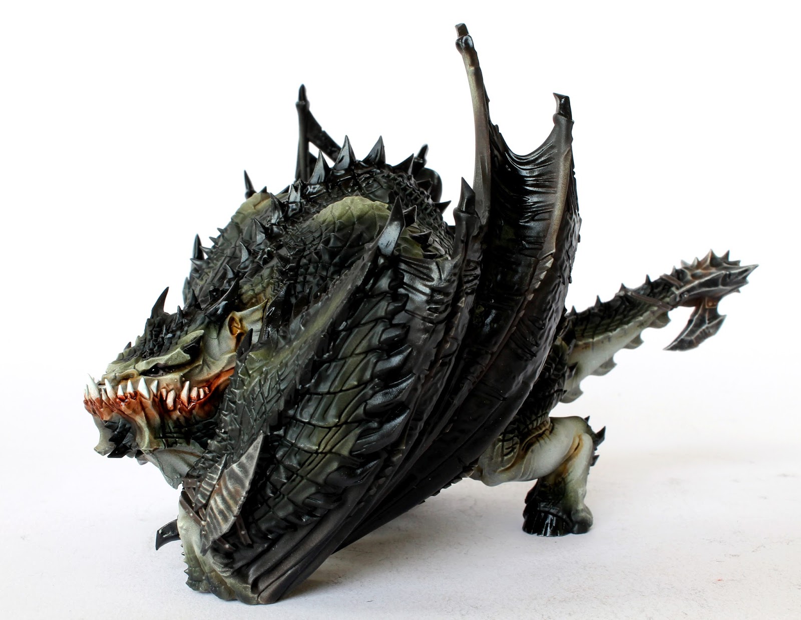 Вархаммер 40000 миниатюры дракон