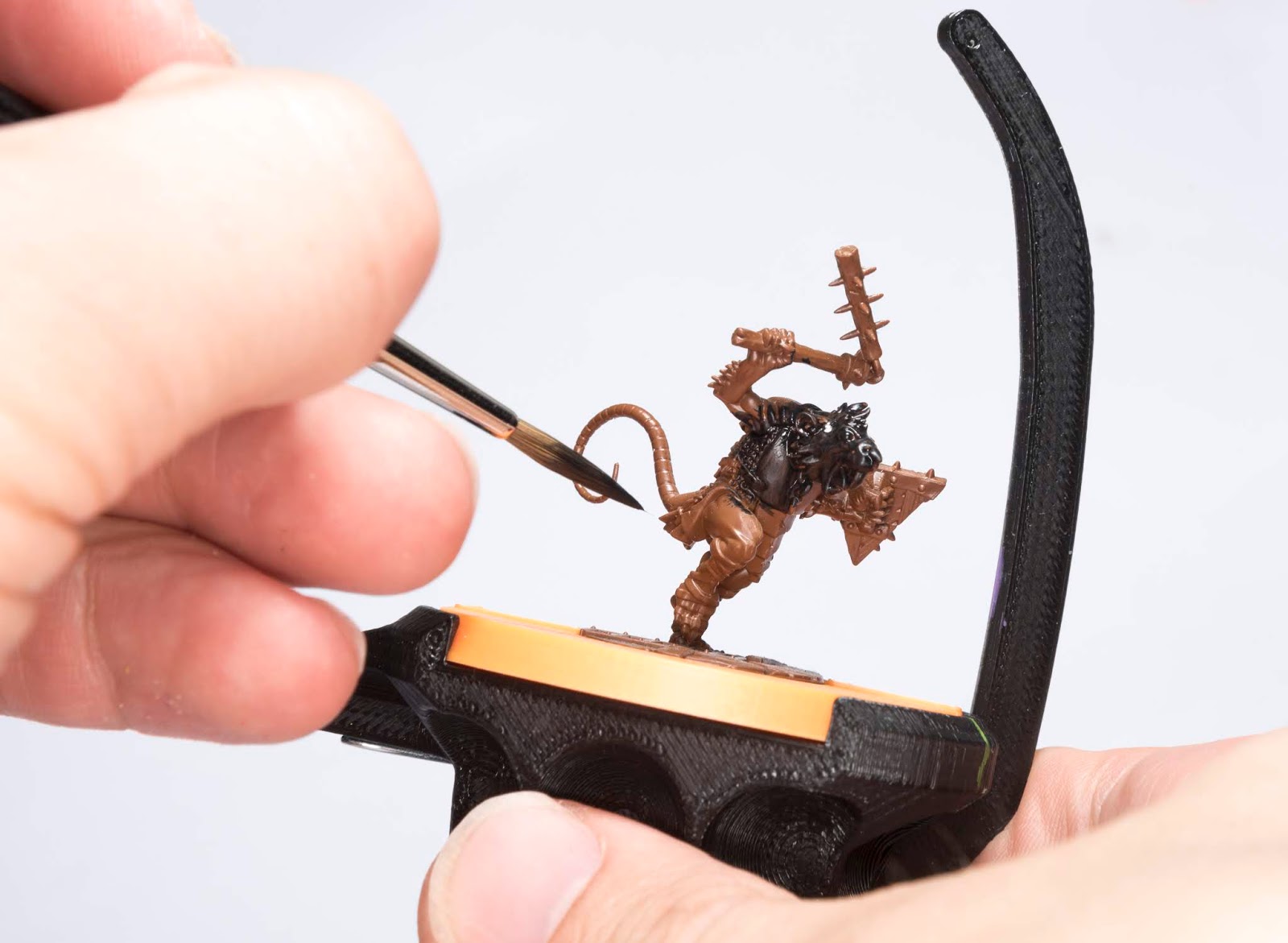 The best brushes for painting miniatures