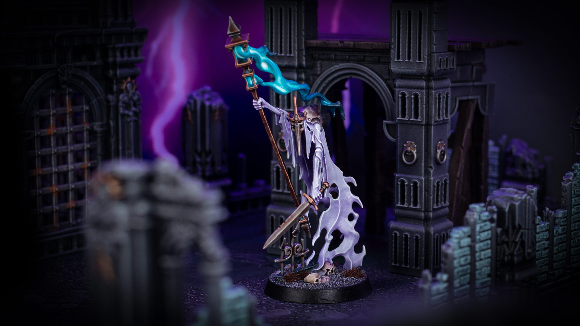 Nighthaunt Guardian of Souls in front of Azyrite Ruins