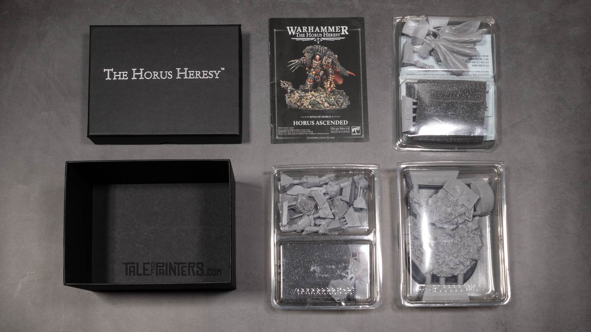 Unboxing of the contents of the new Horus Ascended model