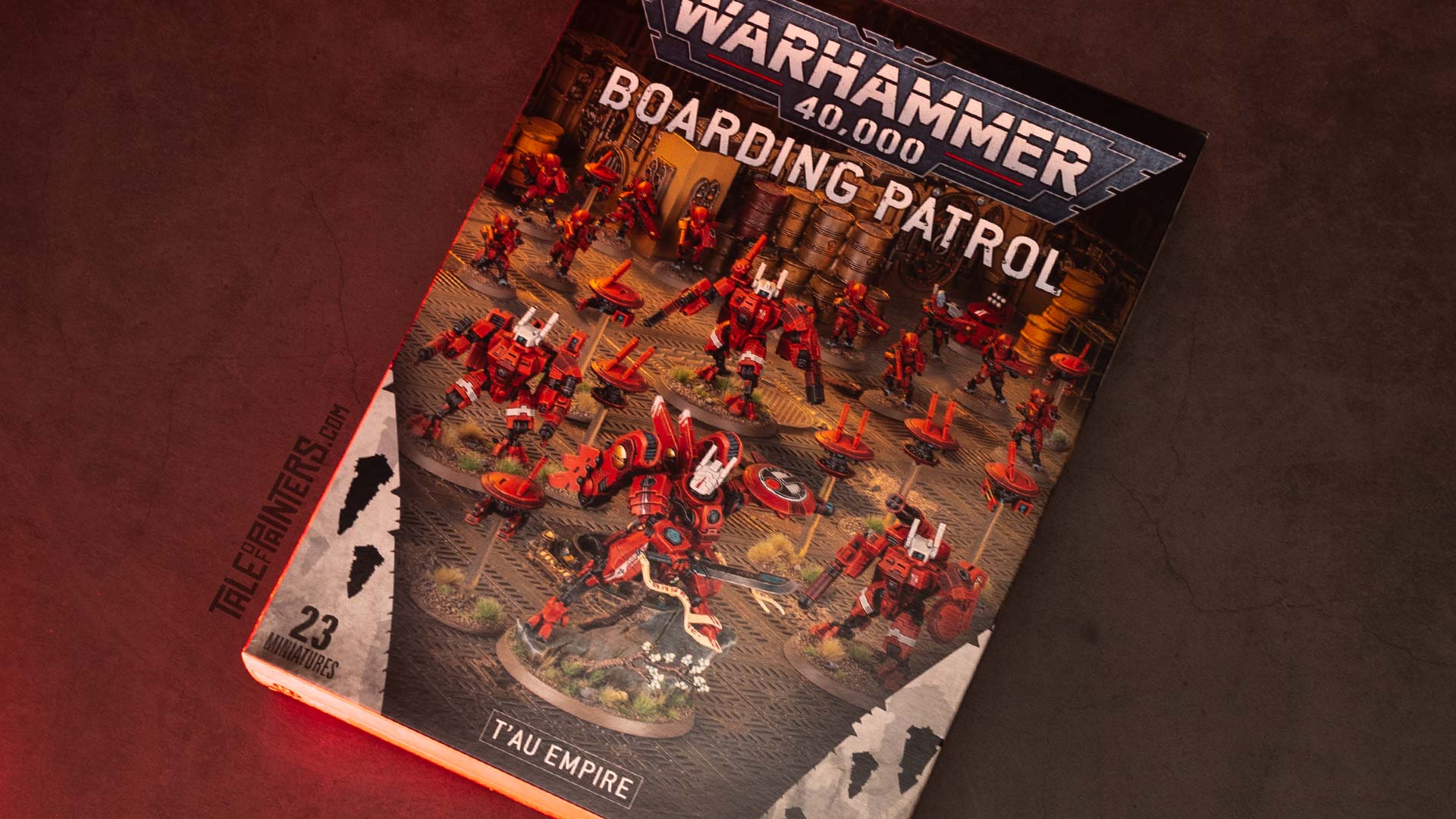 Photo of the Boarding Patrol: T'au Empire box with Commander Farsight on the front