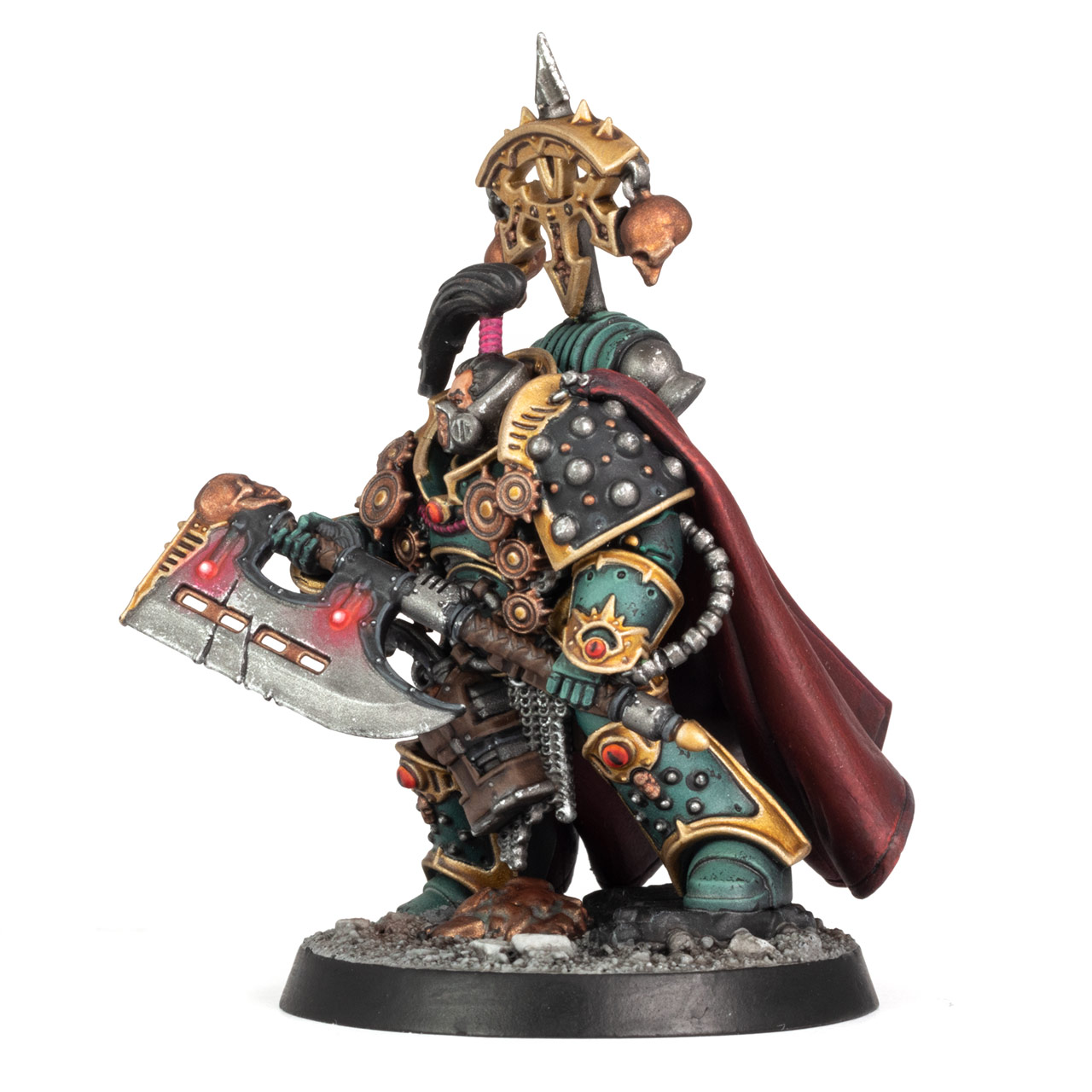 Side view of a Sons of Horus Praetor with double-handed axe, painted by Stahly