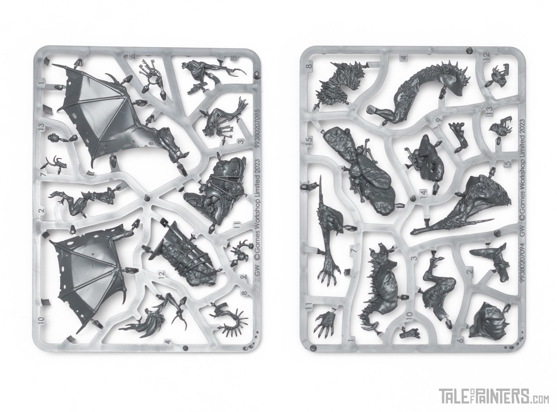 Flesh-eater Courts army set review Abhorrant Gorewarden and Varghulf Courtier sprues