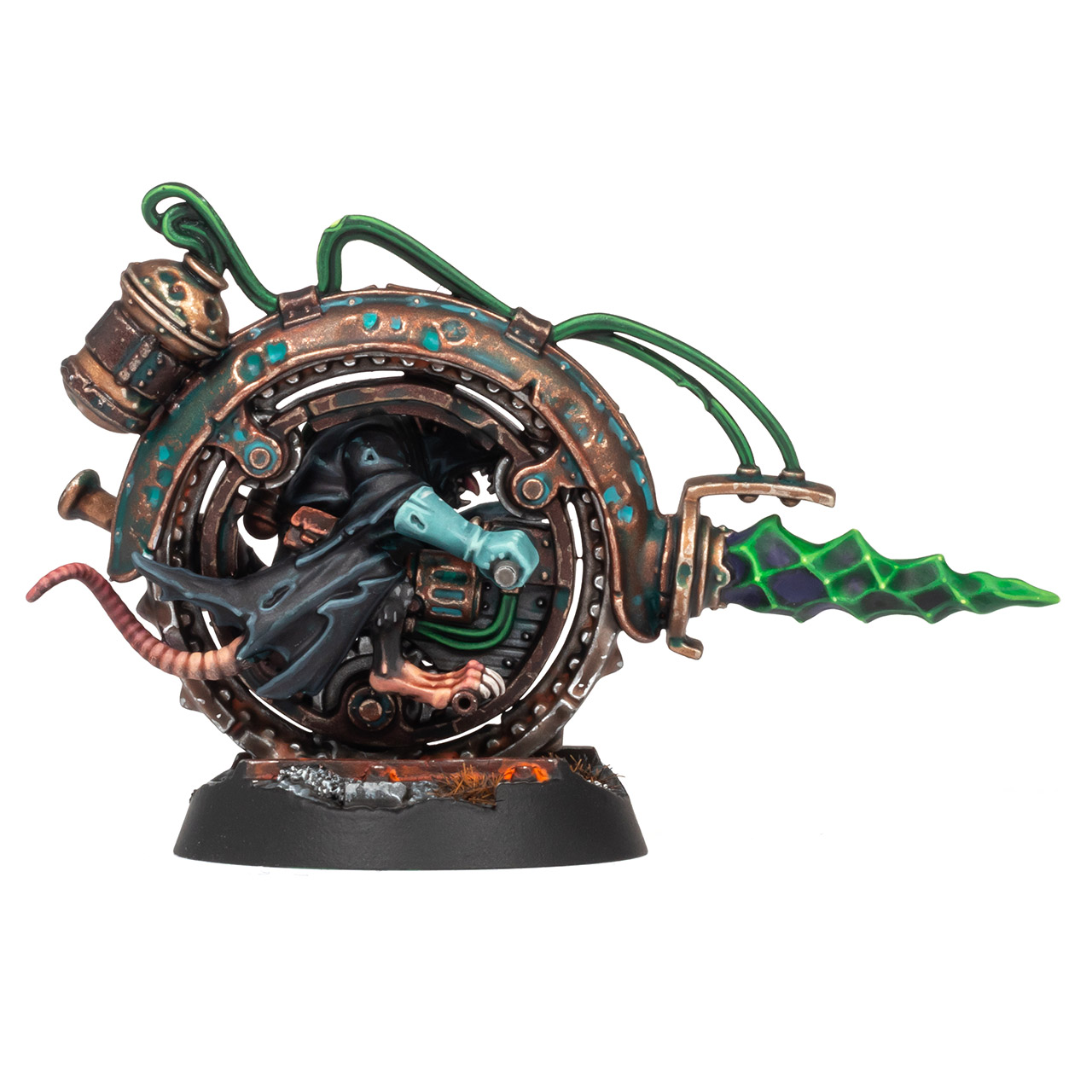 Rittak Verm in his Skaven Clan Skyre Killwheel, from Zikkit's Tunnelpack, painted by Stahly and photographed on a white background