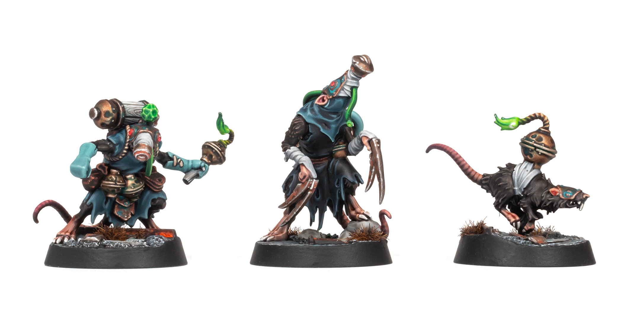 Three models of the Skaven warband Zikkit's Tunnelpack from Warhammer Underworlds, painted by Stahly with petrol rags and copper armour, on a white background